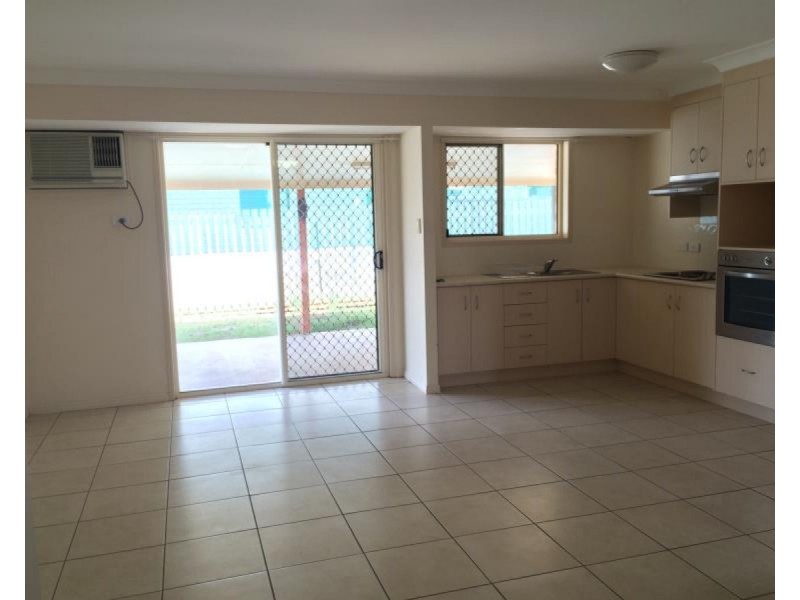 14 Fitzgerald Street, Gracemere QLD 4702